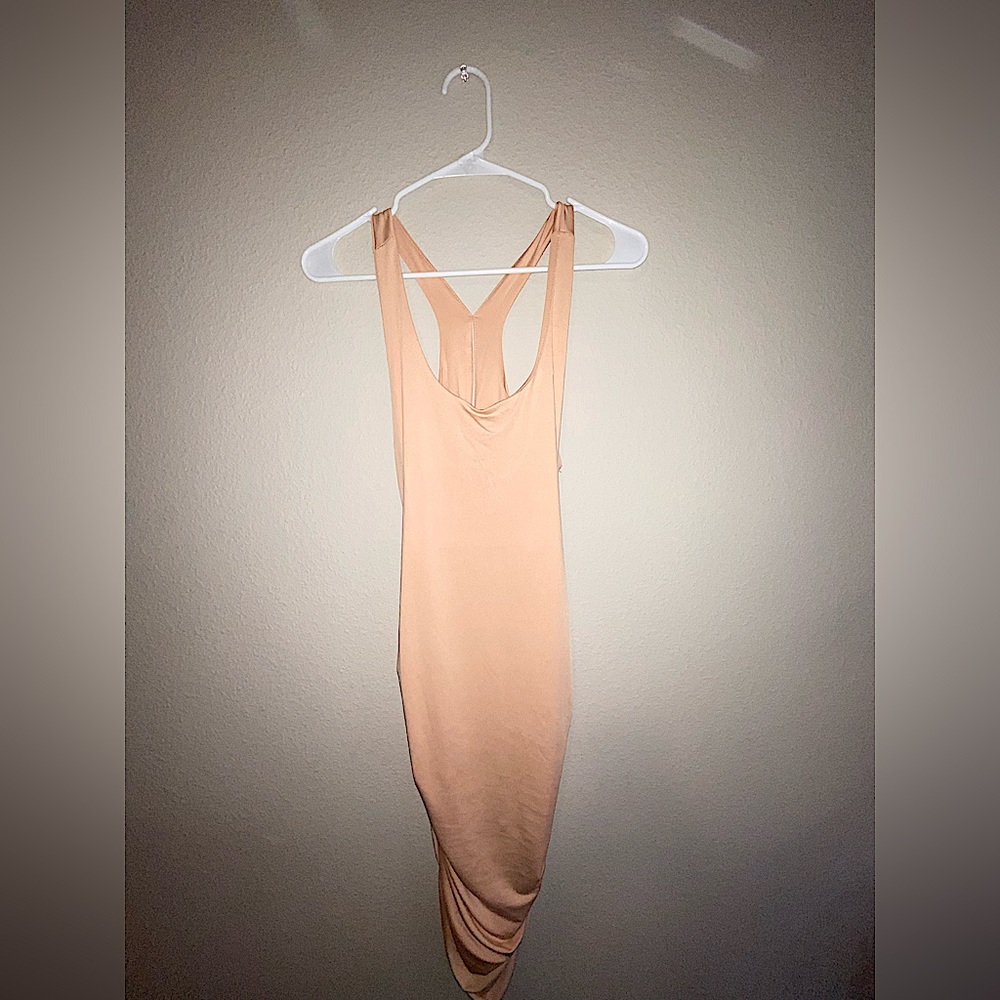 Heart & Hips Mid dress